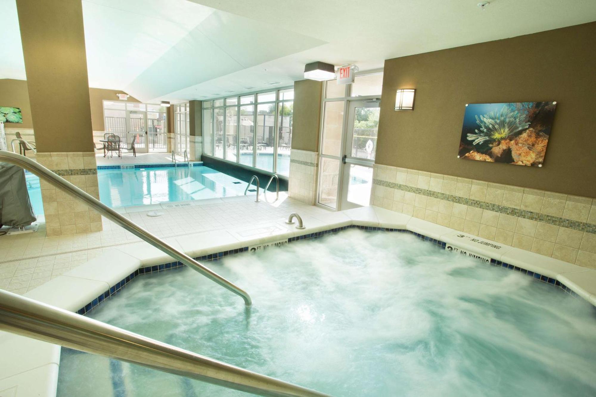 Drury Inn & Suites St. Louis Brentwood Extérieur photo